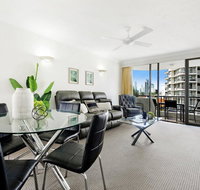 Pacific Resort in the Heart of Broadbeach - Accommodation Fremantle