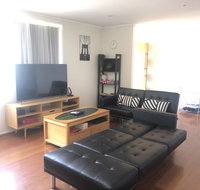Page Fresh 3BR House Free WiFi Netflix Parking - Accommodation Fremantle