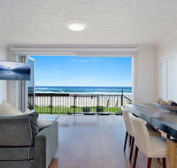 Palm Beach Beachfront Townhouse - Accommodation Fremantle