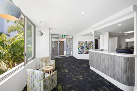 Palm Court Motor Inn - Accommodation Fremantle 0