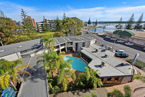 Palm Court Motor Inn - Accommodation Fremantle 2