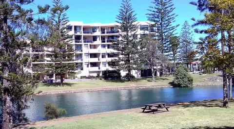 Palm Court Motor Inn - Accommodation Fremantle 3