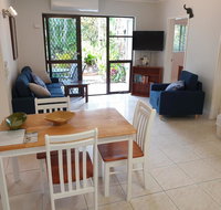 Palms Trinity Beach - Accommodation Fremantle