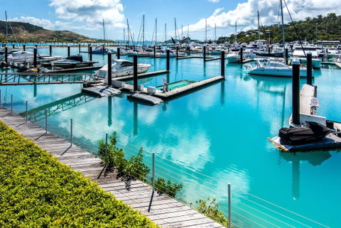 Pavilion 2 Luxury 4 Bedroom 3 Bathroom With Inground Pool And Gold Buggy - Accommodation Fremantle 0