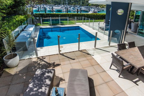 Pavilion 2 Luxury 4 Bedroom 3 Bathroom With Inground Pool And Gold Buggy - Accommodation Fremantle 1