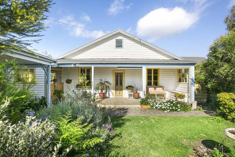 Paws Up Cottage - Accommodation Fremantle 1