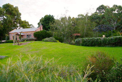 Pear Tree Hollow - Accommodation Fremantle 0