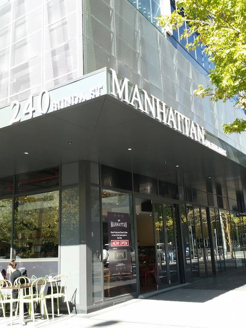 Perfectly Located Modern Apartment - Canberra CBD - Accommodation Fremantle 3