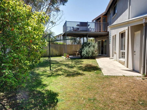 Pet Friendly - Exceptional Beachside Location - Accommodation Fremantle 2