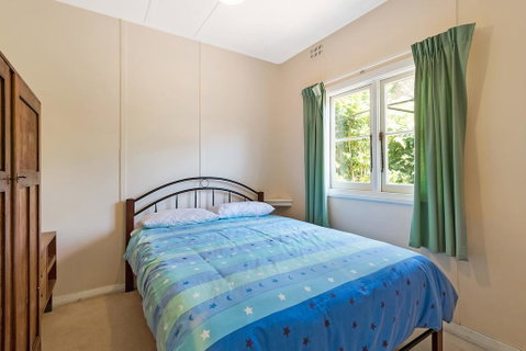 Pet Friendly Beach Cottage @ Ballingalla - Accommodation Fremantle 3