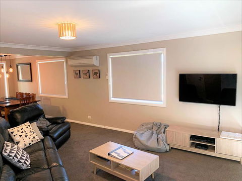 Petersdorf 2 - Jindabyne Townhouse - Accommodation Fremantle 2