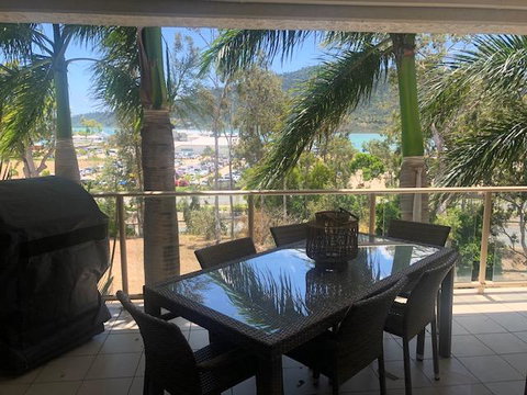 Phil's Place On Airlie - Accommodation Fremantle 0