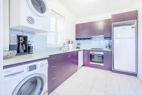 Picturesque Bellevue Hill 2BR Apt.+ Courtyard - Accommodation Fremantle 3