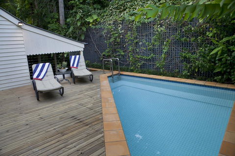 Port Douglas Cottage & Lodge - Accommodation Fremantle 1