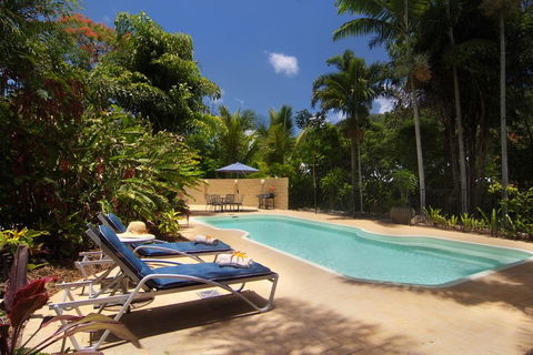 Port Douglas Valley Retreat - Accommodation Fremantle 2