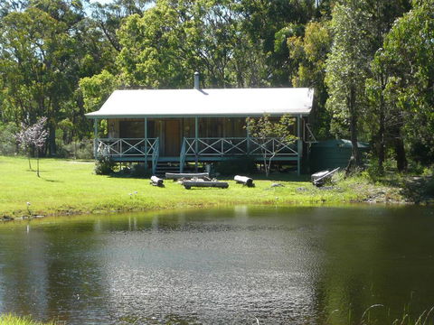 Possum's Hollow And Hooter's Hut - Accommodation Fremantle 3