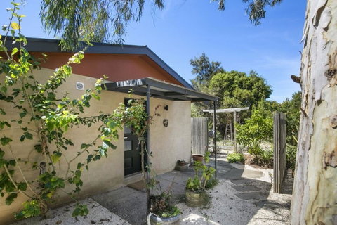 Pride Street Luxury 28 - Accommodation Fremantle 3