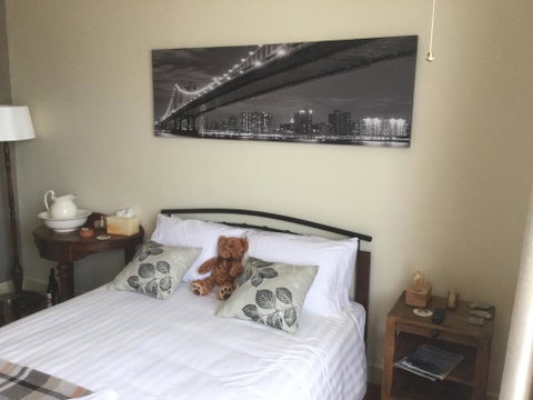 Pump Jack B&B - Accommodation Fremantle 2
