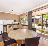 Quality Apartments Banksia Gardens - Accommodation Fremantle