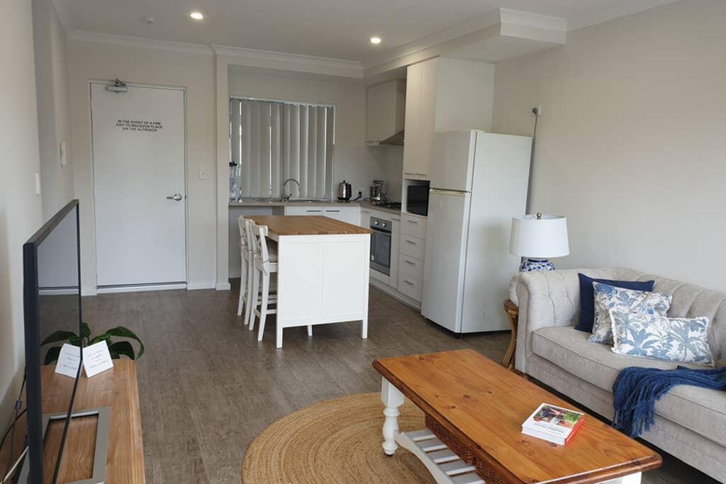 Craigie WA Accommodation Fremantle