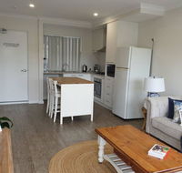 Quiet apartment walking distance to restaurants - Accommodation Fremantle