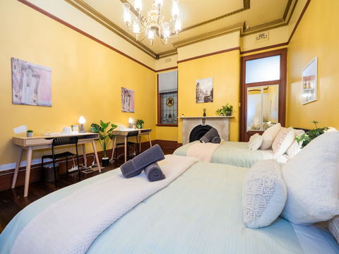 Quiet Quadruple Private Room In Strathfield 3min To Train Station Sleeps 4 - Accommodation Fremantle 2
