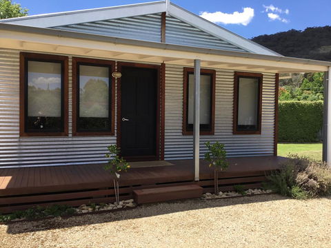 Rail Trail Cottage - Accommodation Fremantle 2