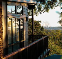 Rainforest Gardens - Luxury Hillside Chalets with Views to Bay  Islands - Accommodation Fremantle