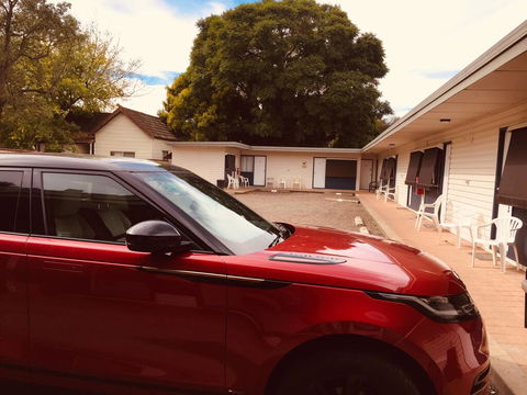 Red Cedar Motel - Accommodation Fremantle 1