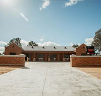 Red Waratah Accommodation - Accommodation Fremantle