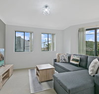 REDFERN 3 BEDROOM APARTMENT FREE PARKING WALK TO CENTRAL STATION NRE187 - Accommodation Fremantle