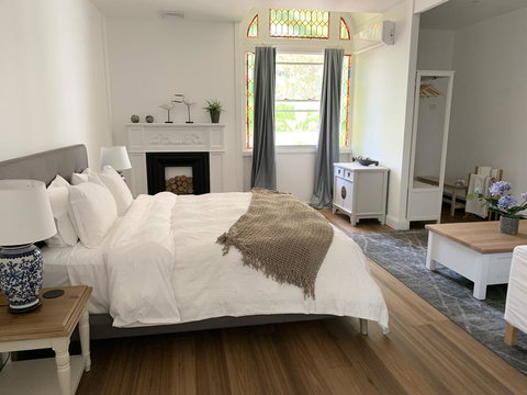 REED HOUSE At Maleny-The White Pavilion - Accommodation Fremantle 2