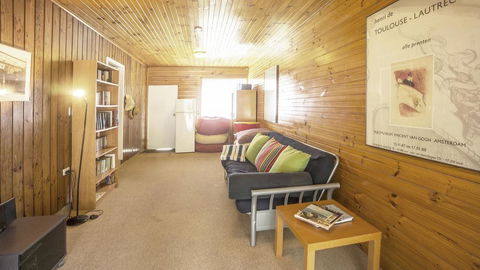 Rennies Retreat-Bushland & Ocean Views - Accommodation Fremantle 1