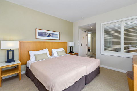 RESORT ON THE BEACH 6126-27 - Accommodation Fremantle 1