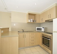 Resort on the Beach with Ocean Glimpses 5214-15 - Accommodation Fremantle