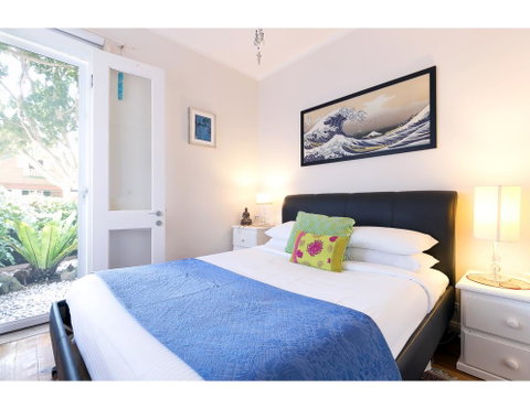 Retro Bondi Beach Garden Apartment - Accommodation Fremantle 1