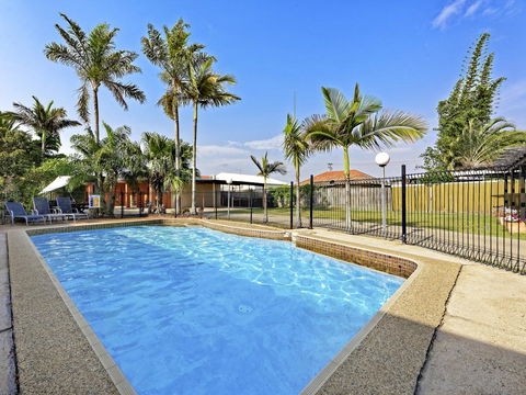 Riviera Motel Bundaberg - Accommodation Fremantle 0