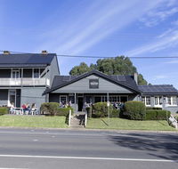 Robertson Public House and Kitchen - Accommodation Fremantle