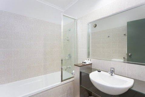 Rocklea International Motel - Accommodation Fremantle 1