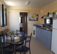 Rocks Retreat Cabin 3 - Lobster - Accommodation Fremantle