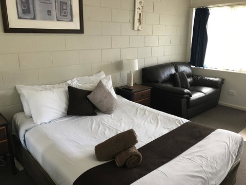 Rosebud Motel - Accommodation Fremantle 1
