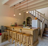 Salty Dog by the Sea - Pet Friendly - Accommodation Fremantle
