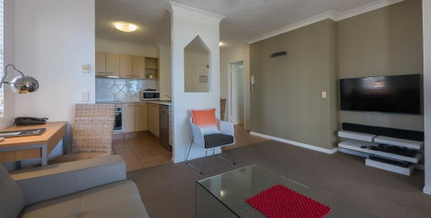 San Mateo On Broadbeach - Accommodation Fremantle 3