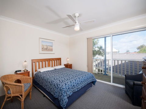 Sandcastles, 21/23 Robinson Street - Accommodation Fremantle 1