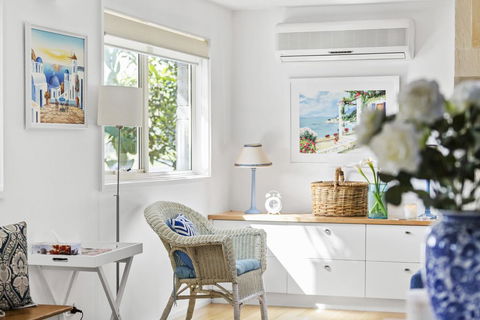 SANTORINI BEACH HOUSE - SAFETY BEACH - Accommodation Fremantle 1