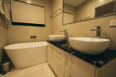 Sea La Vie ON SEAVIEW NETFLIX POOL WIFI - Accommodation Fremantle 2