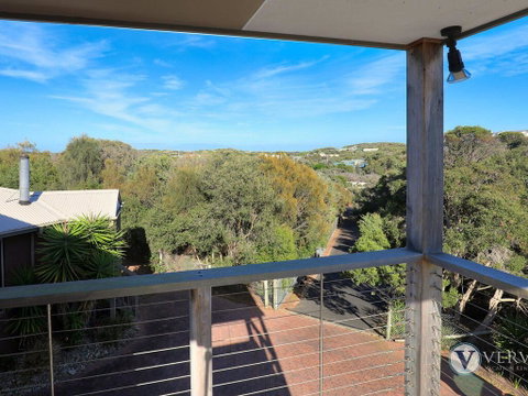 Sea Ranch - Tennis Court And Spa! - Accommodation Fremantle 3