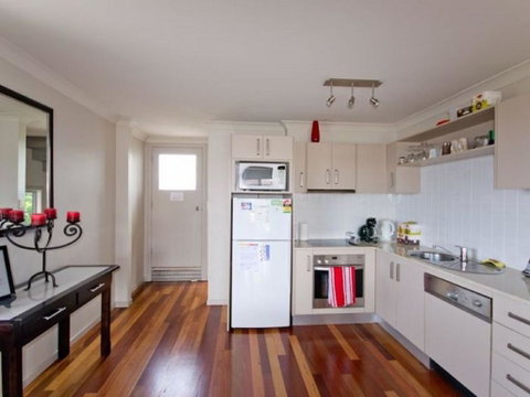 Seaspray 8 - Accommodation Fremantle 3