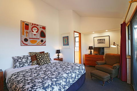 Seavista 2 - Accommodation Fremantle 3
