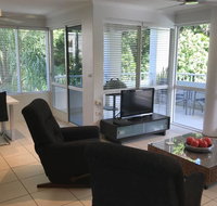 Secluded tropical apartment - Accommodation Fremantle